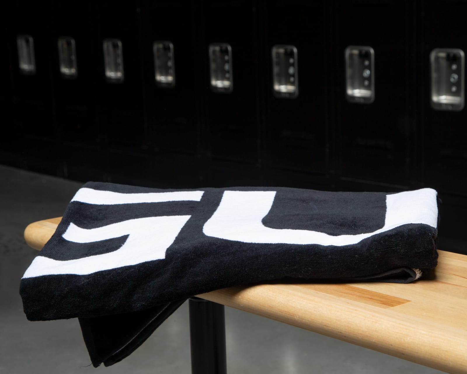 Rogue Beach Towel Rogue Fitness Rogue Beach Towel -Mueller Shop AT0053 web2 tdqmcr