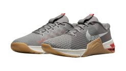 Nike Metcon 8 - Men's 7 Nike Metcon 8 - Men's -Mueller Shop DO9328005 WEB2 t23zgb