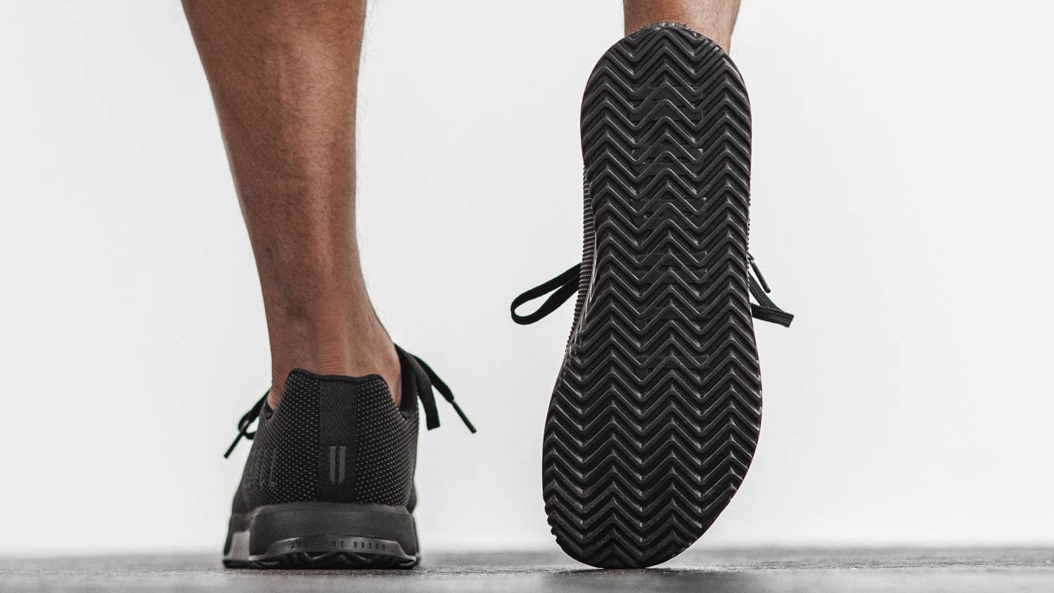 NOBULL Trainer+ NOBULL Trainer+ -Mueller Shop NB01563 web2 ocbefv