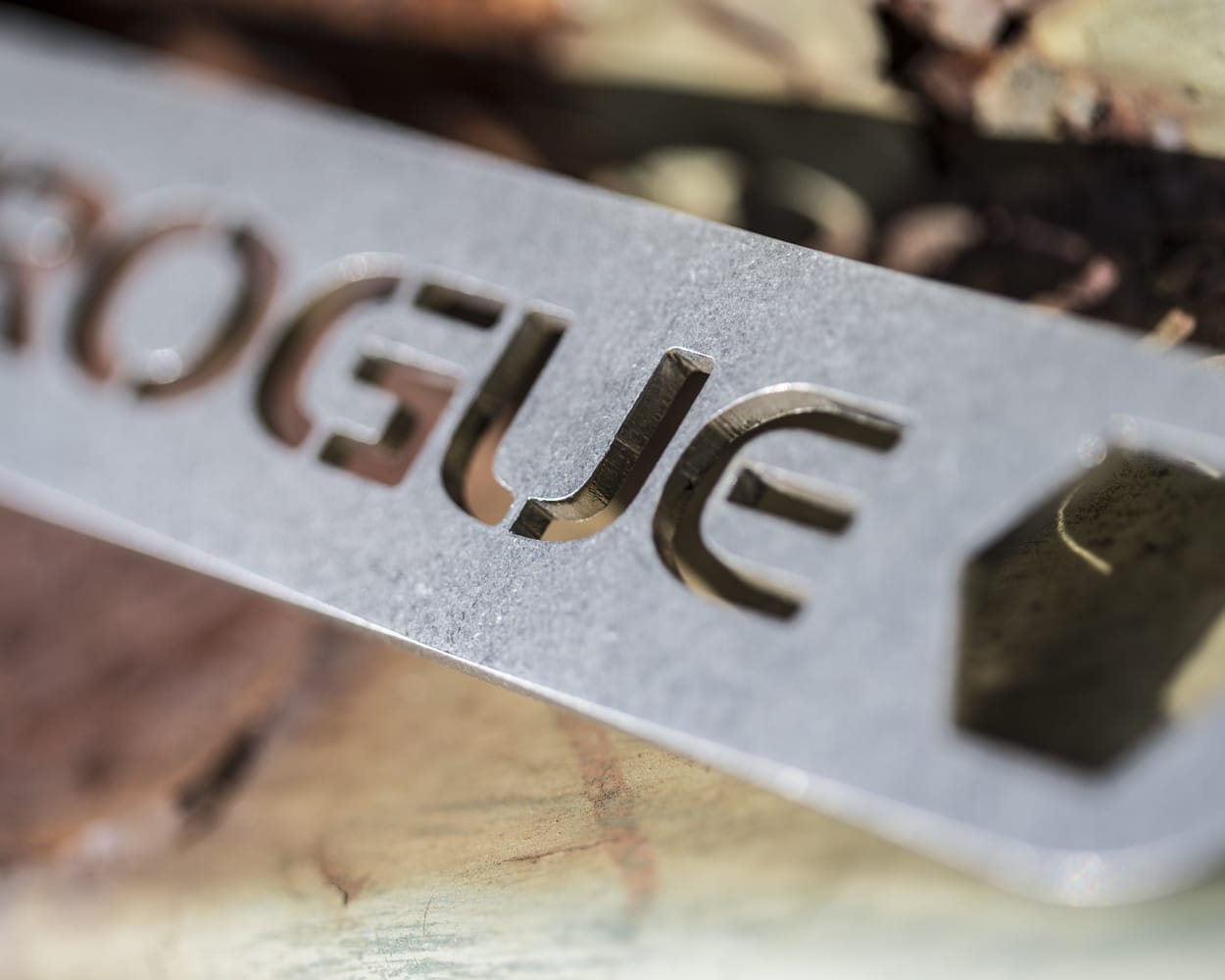 Rogue Bottle Opener Rogue Fitness Rogue Bottle Opener -Mueller Shop RA0642 WEB3 e6fke8