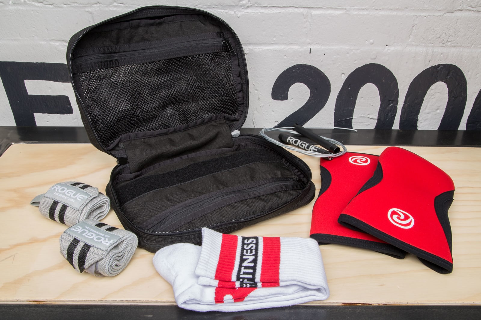 Rogue Kit Bag Rogue Fitness Rogue Kit Bag -Mueller Shop RA1006 web 1 dg9fpk