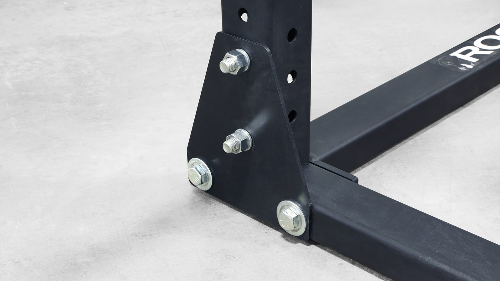 HR-2 Half Rack Conversion Kit Rogue Fitness HR-2 Half Rack Conversion Kit -Mueller Shop XX13053 WEB2 bhef03